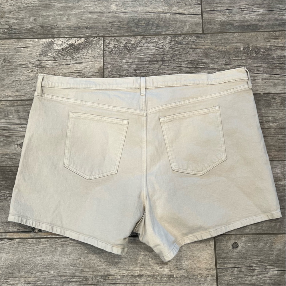 Abercrombie & Fitch women's The Dad Short High Rise‎ 37/24 beige jean shorts NWT - Picture 2 of 10